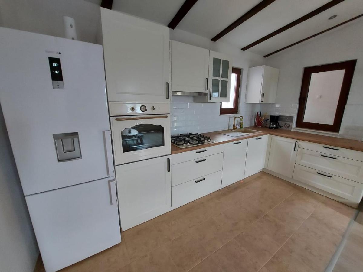 Holiday House Pag Zubovići Zewnętrze zdjęcie