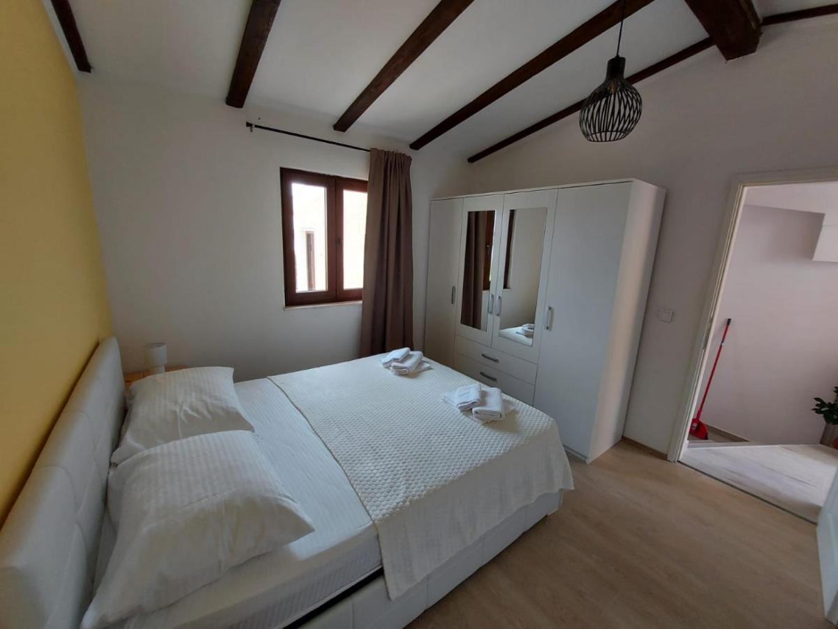 Holiday House Pag Zubovići Zewnętrze zdjęcie
